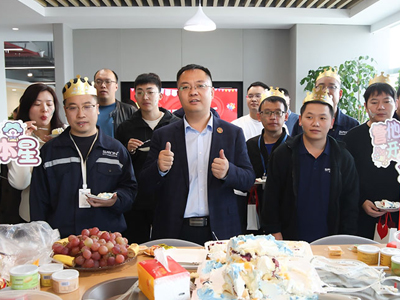 New Home, New Atmosphere, New Age and New Joy——SRON Company Held a Collective Birthday Party for Certain Staff